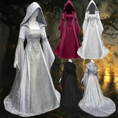 Abito da strega medievale con  - Bathrobe recensione e prezzo