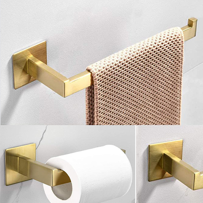 Set di 4 Accessori da Bagno in - Bathrobe recensione e prezzo